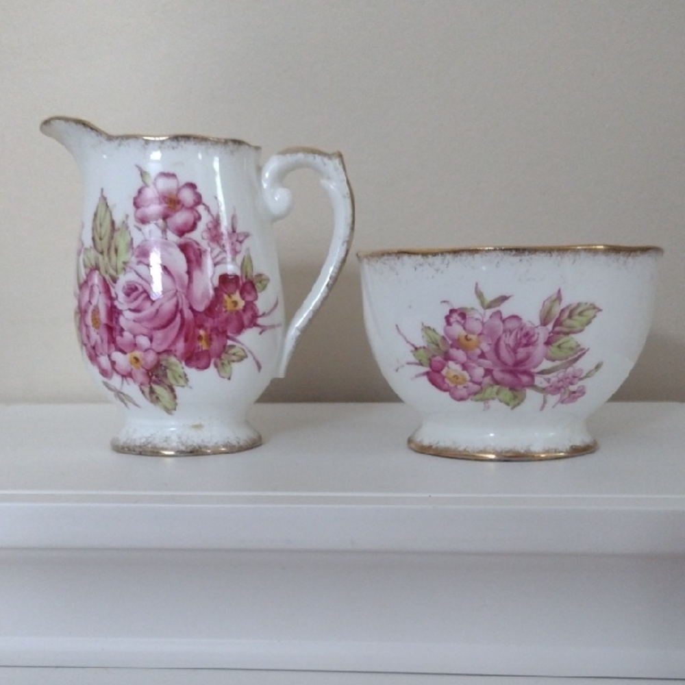Vintage Roslyn Fine Bone China Pink Gold Trimmed Sugar & Creamer
